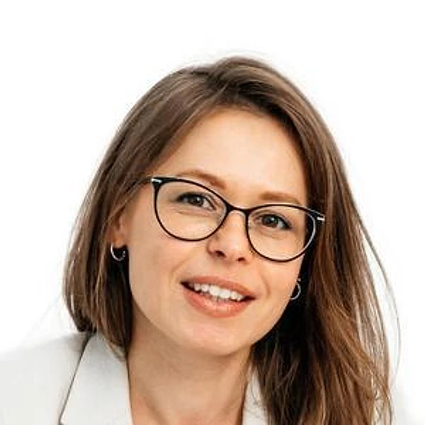 Камрат Юлия Валерьевна — Психотерапевт, Детский психиатр, Детский психотерапевт, Семейный психолог, Екатеринбург