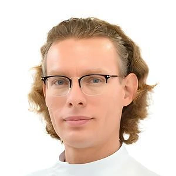 Привалов Вячеслав Васильевич — Стоматолог-ортопед, Стоматолог-имплантолог, Стоматолог-хирург, Москва
