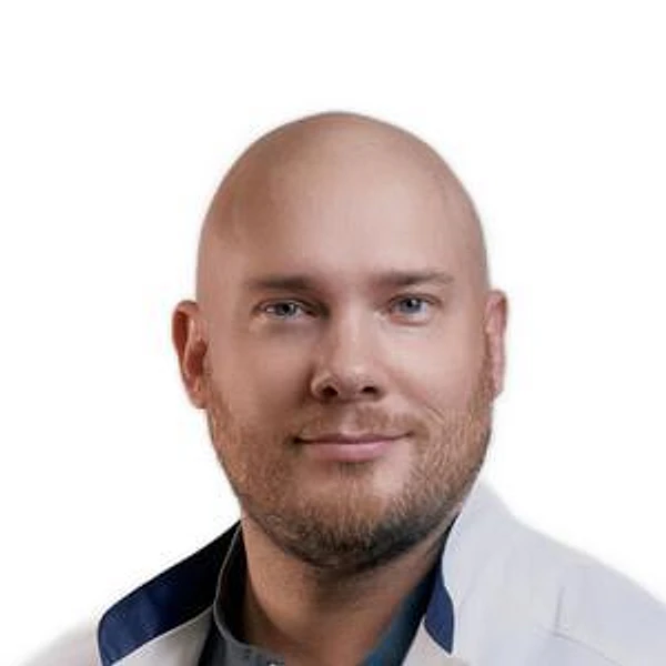 Брусницын Дмитрий Андреевич — Стоматолог-имплантолог, Стоматолог-хирург, Санкт-Петербург