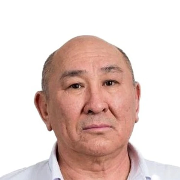 Шалбуров Вячеслав Эрдниевич — Стоматолог, Детский стоматолог, Элиста