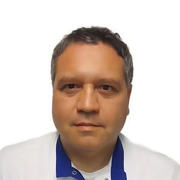 Бражников Евгений Владимирович — Стоматолог, Москва