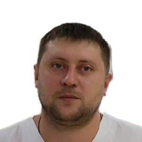 Гусаров Дмитрий Владимирович — Стоматолог-хирург, Стоматолог, Стоматолог-имплантолог, Стоматолог-ортопед, Казань