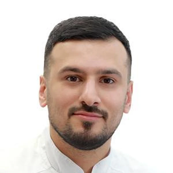 Бахшиев Мурад Агашанович — Стоматолог-ортодонт, Омск