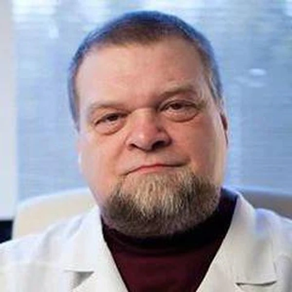 Башмаков Михаил Юрьевич — Невролог, Рефлексотерапевт, Сомнолог, Троицк (Москва)