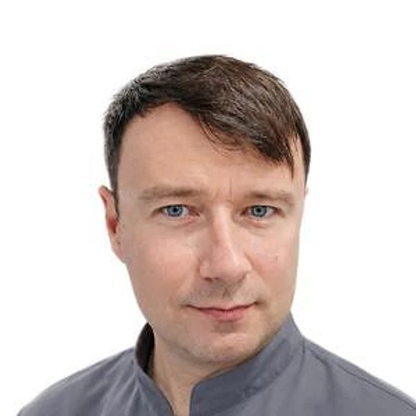 Белоусов Максим Викторович — Стоматолог, Красный Сулин