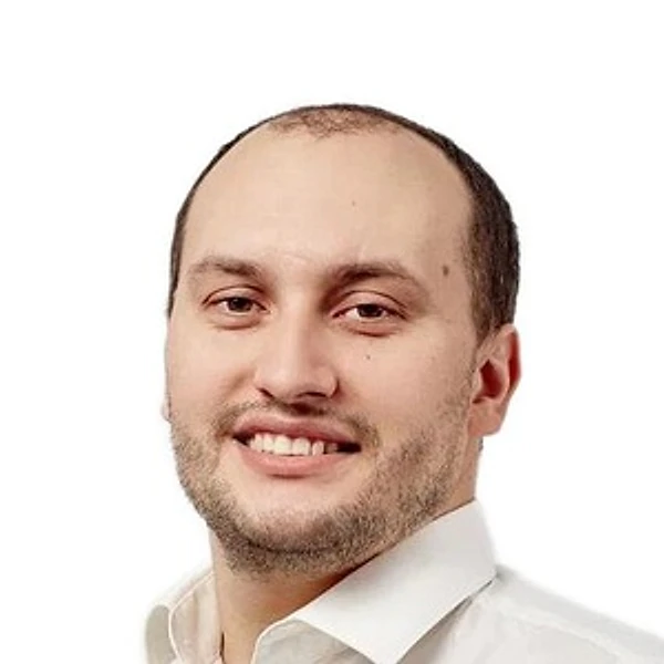 Тютюнов Артём Дмитриевич — Стоматолог-имплантолог, Стоматолог-хирург, Екатеринбург