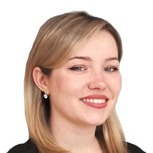 Моисеева Виктория Сергеевна — Стоматолог-имплантолог, Стоматолог-хирург, Челюстно-лицевой хирург, Москва