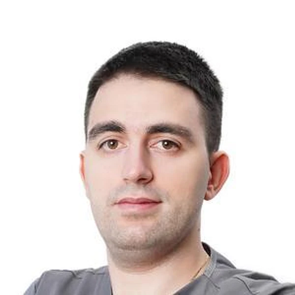 Амбарцумян Давид Аркадьевич — Стоматолог-хирург, Стоматолог-имплантолог, Краснодар