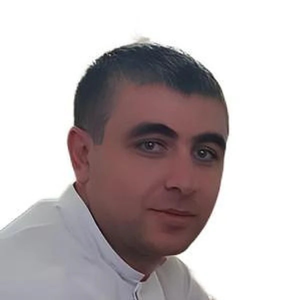 Аскаров Руслан Исрафилович — Врач УЗИ, Хирург, ст. Егорлыкская