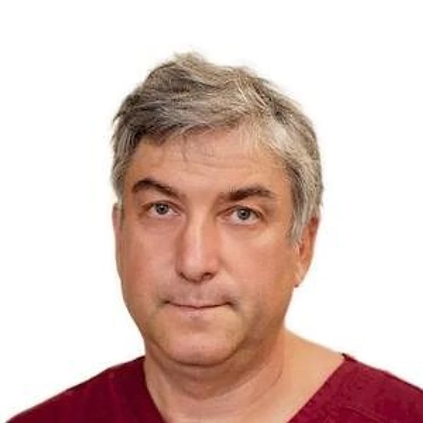 Алмазов Рустэм Ильдусович — Стоматолог, Стоматолог-имплантолог, Стоматолог-ортопед, Стоматолог-хирург, Санкт-Петербург