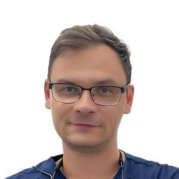 Ермилов Илья Андреевич — Стоматолог, Бронницы