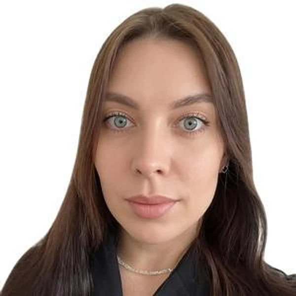Комиссарова Алина Павловна — Гинеколог, Акушер, Врач УЗИ, Маммолог, Самара