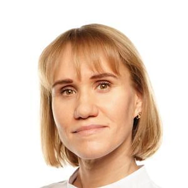 Шпакова Ксения Игоревна — Стоматолог, Стоматолог-гигиенист, Стоматолог-эндодонтист, Кемерово