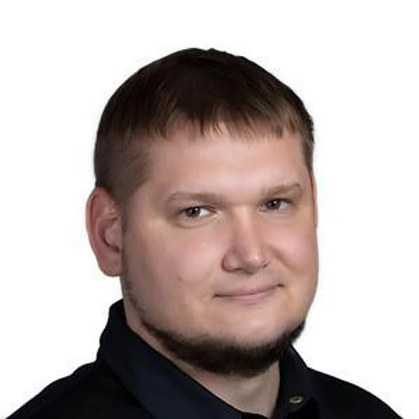 Манько Павел Сергеевич — Стоматолог-хирург, Стоматолог-имплантолог, Зеленогорск