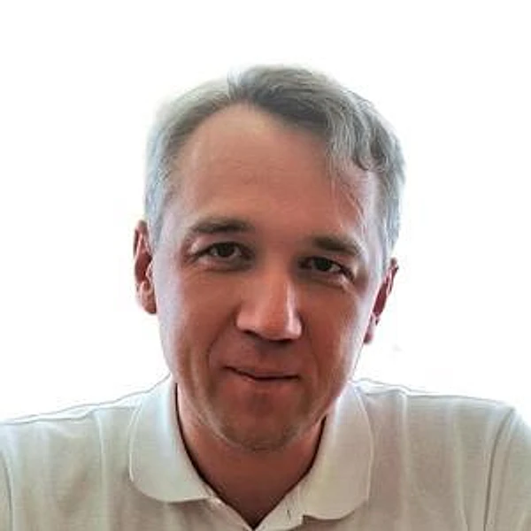 Тарабрин Евгений Александрович — Торакальный хирург, Онколог, Москва