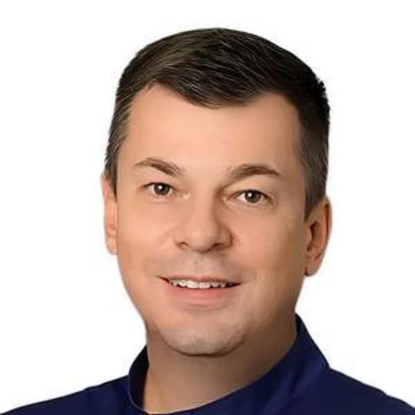 Судник Тимур Александрович — Стоматолог-хирург, Детский стоматолог-хирург, Пародонтолог, Стоматолог-имплантолог, Санкт-Петербург