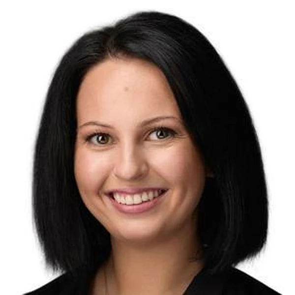 Юдакова Ксения Александровна — Стоматолог-хирург, Пародонтолог, Стоматолог-имплантолог, Москва