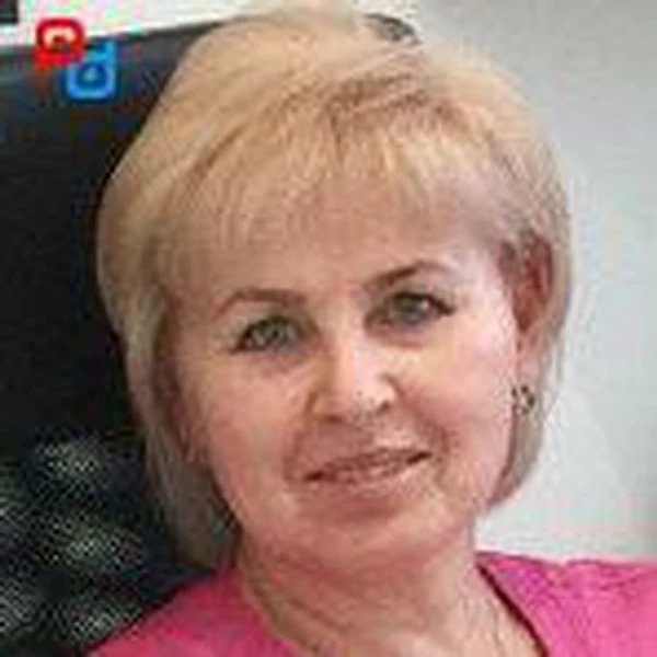 Янович Надежда Валерьевна — Стоматолог, Ульяновск