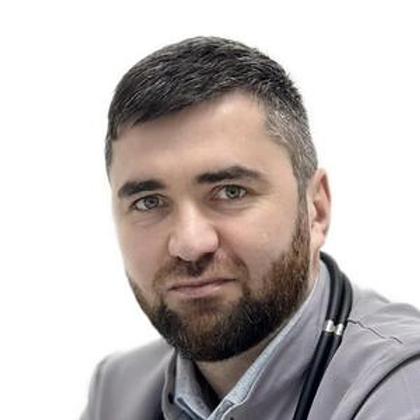 Магомедов Руслан Абдулаевич — Терапевт, Кизляр