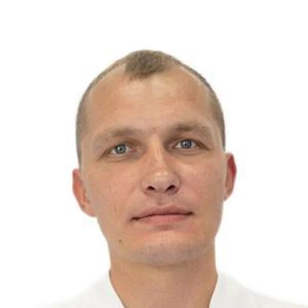 Емельянов Василий Олегович — Терапевт, Гастроэнтеролог, Санкт-Петербург