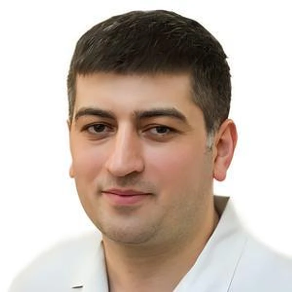 Эмирбеков Эмирбек Абдулкеримович — Челюстно-лицевой хирург, Детский челюстно-лицевой хирург, Санкт-Петербург