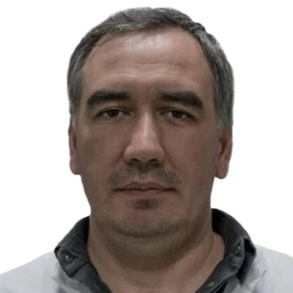 Гафуров Руслан Абдулкапурович — Кардиолог, Махачкала