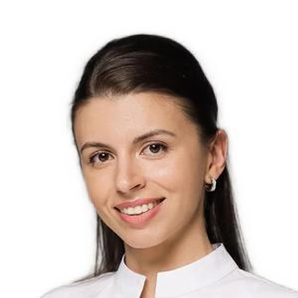 Данилова Дарья Олеговна — Стоматолог-эндодонтист, Владивосток