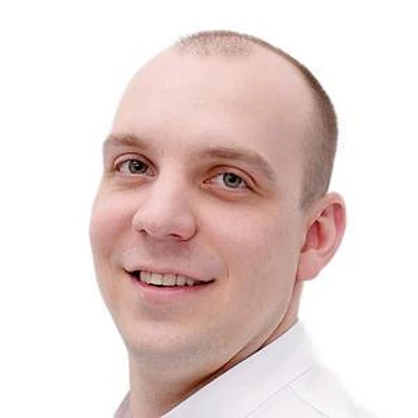Глущенко Александр Игоревич — Стоматолог, Бузулук