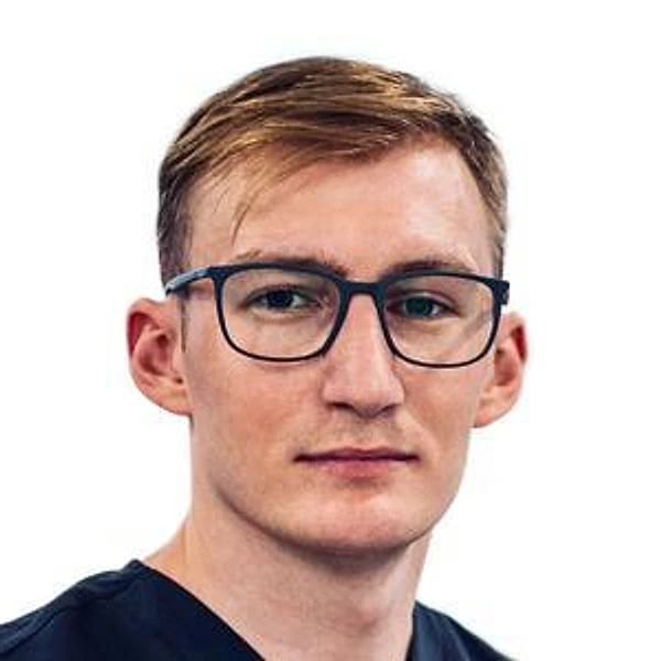 Шумков Денис Игоревич — Кардиохирург, Сосудистый хирург (ангиохирург), Флеболог, Краснодар