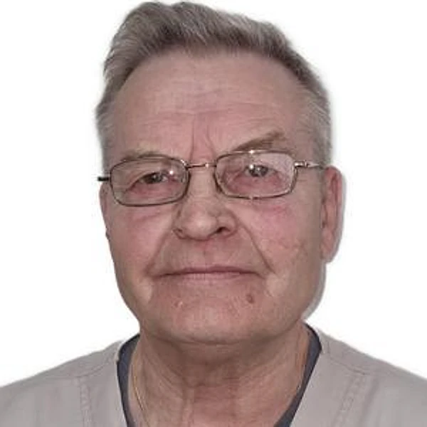 Целищев Анатолий Александрович — Стоматолог, Стоматолог-хирург, Егорьевск