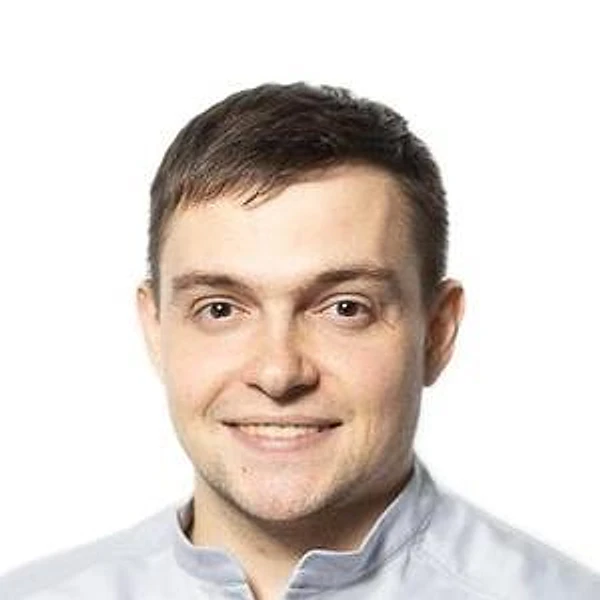 Буткевич Максим Александрович — Стоматолог-имплантолог, Воронеж