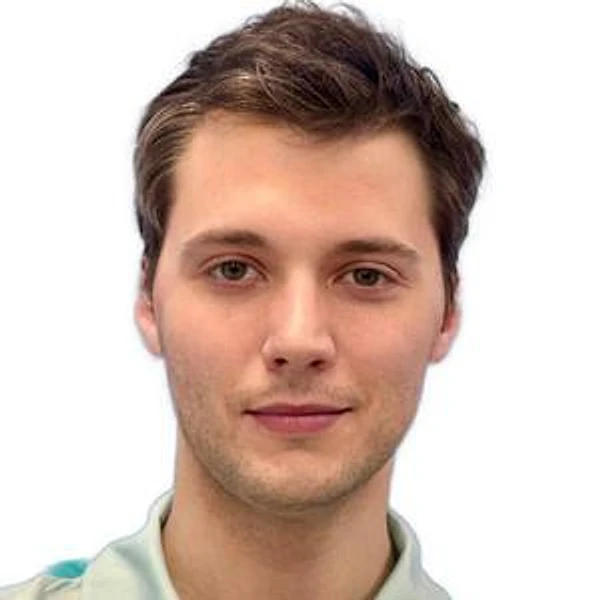 Смоленский Максим Александрович — Врач физической и реабилитационной медицины (ФРМ), Санкт-Петербург