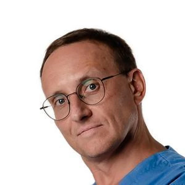Роюк Руслан Валерьевич — Уролог, Москва