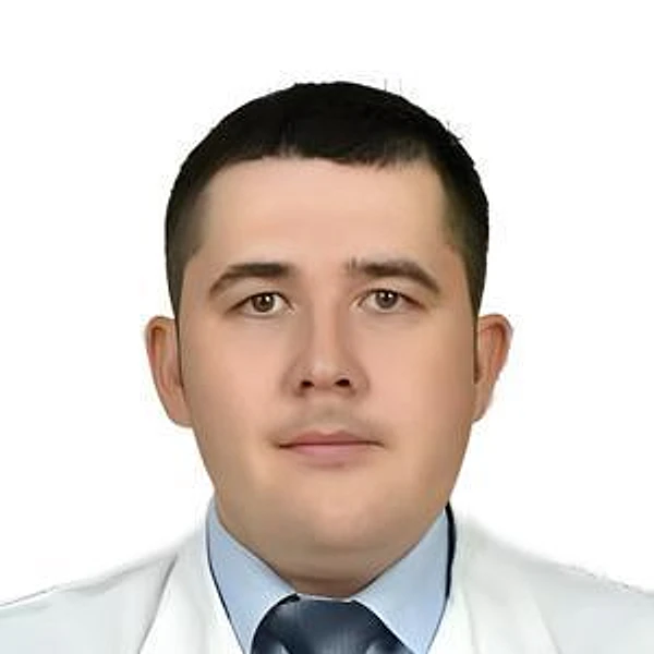 Султанбаев Александр Валерьевич — Онколог, Уфа