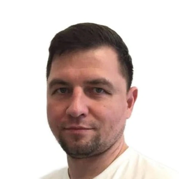 Зубаиров Дамир Зуфарович — Массажист, Адлер
