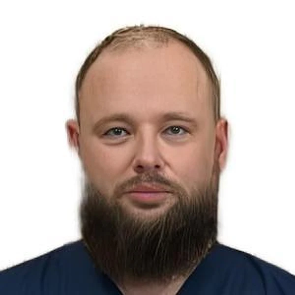 Комаревцев Александр Владимирович — Анестезиолог-реаниматолог, Россошь