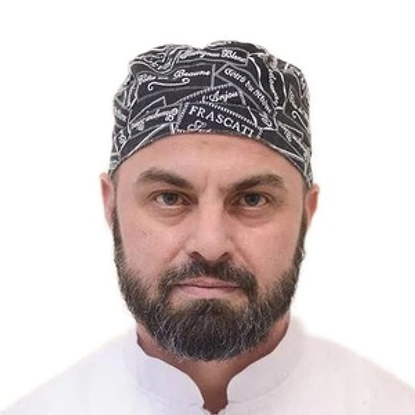 Исаев Рустам Муталибович — Стоматолог, Москва