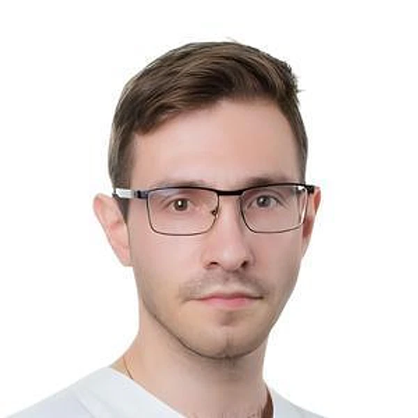 Макеев Артём Витальевич — Челюстно-лицевой хирург, Стоматолог-имплантолог, Стоматолог-хирург, Химки