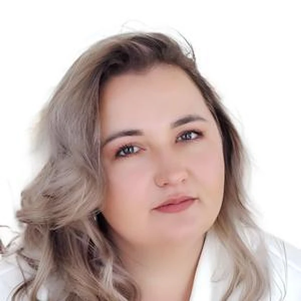 Попова Алина Александровна — Стоматолог, Гнатолог, Стоматолог-ортопед, Стоматолог-эндодонтист, Санкт-Петербург