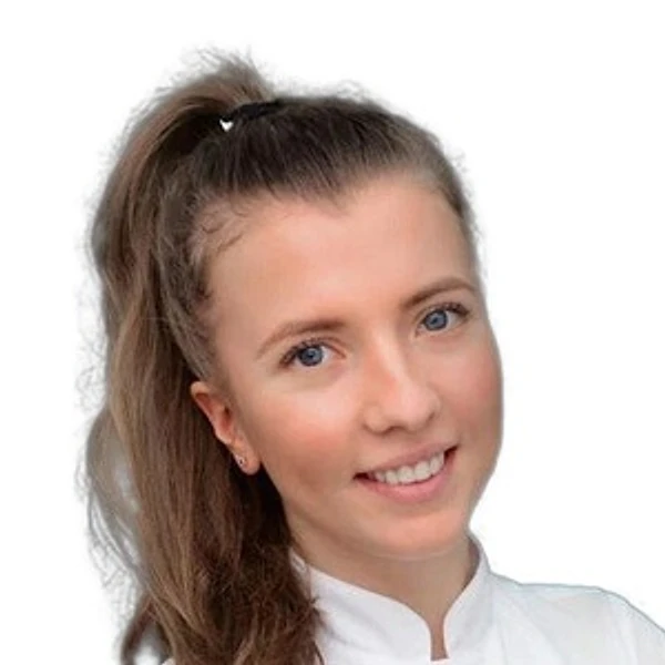 Черненкова Кира Андреевна — Стоматолог-хирург, Пародонтолог, Смоленск