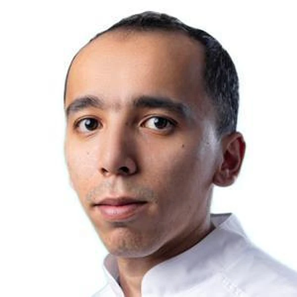 Эрназаров Умиджон Халилжонович — Онколог-маммолог, Онколог, Новосибирск