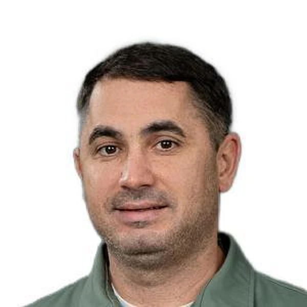 Маннанов Флюр Мунирович — Стоматолог-имплантолог, Стоматолог-ортопед, Казань