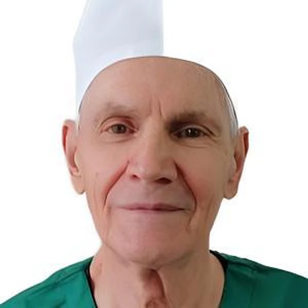 Черняев Вячеслав Степанович — Стоматолог-хирург, Стоматолог, Кириллов
