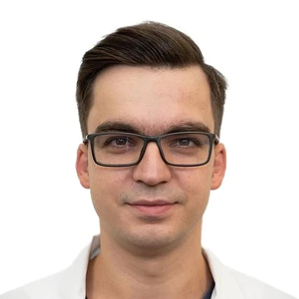 Павлуцкий Евгений Сергеевич — Ортопед, Травматолог, Москва