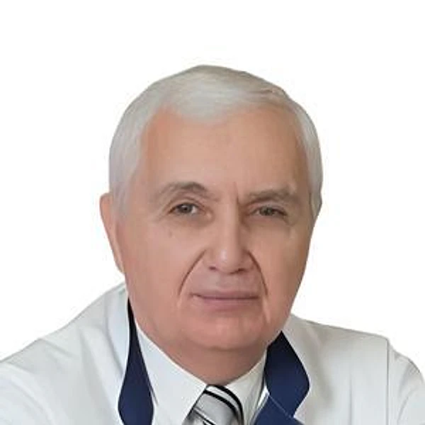 Бения Роланд Мушнеевич — Кардиохирург, Москва