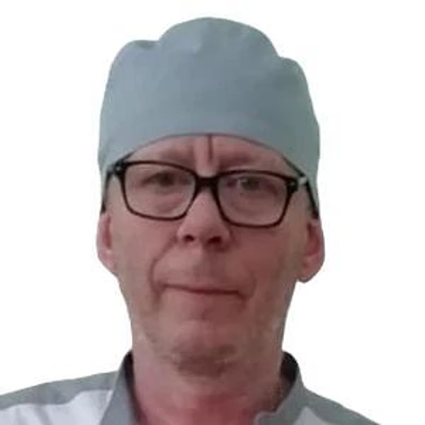 Елинов Виктор Александрович — Стоматолог-хирург, Омск