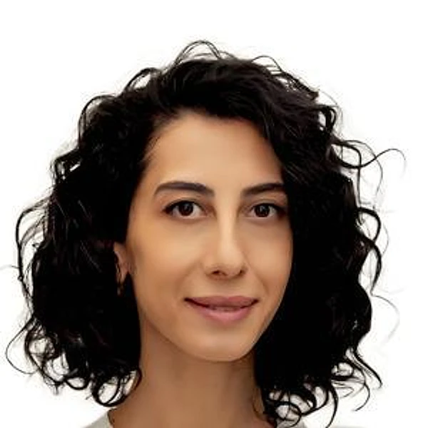 Хугаева Ирина Руслановна — Стоматолог, Санкт-Петербург