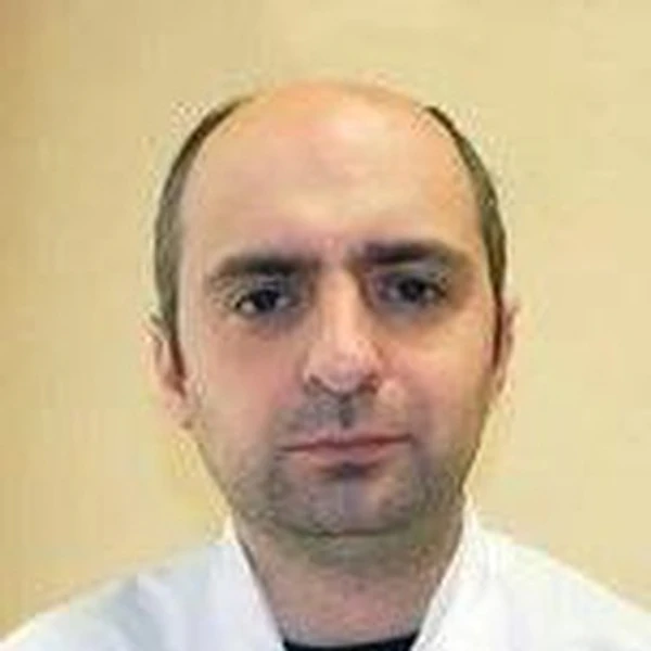 Камалов Магомед Абакарович — Торакальный хирург, Псков