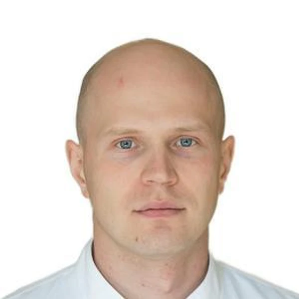 Демидов Денис Петрович — Сосудистый хирург (ангиохирург), Кардиохирург, Флеболог, Красноярск