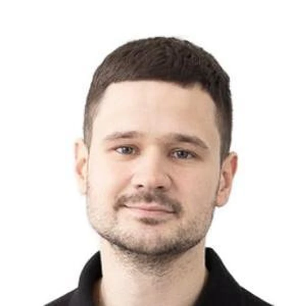 Швецов Михаил Максимович — Стоматолог-имплантолог, Челюстно-лицевой хирург, Санкт-Петербург